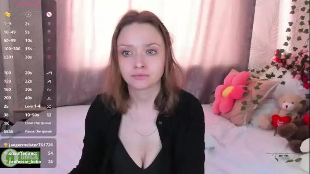 Image 12 of linda__bryant Stream on Chaturbate on 16 days ago