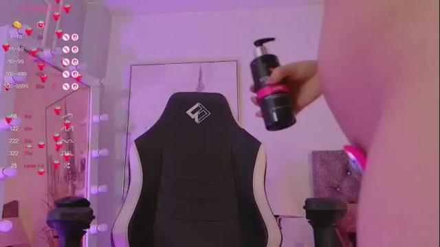 Image 12 of linda_caroline Stream on Chaturbate on 1 month ago