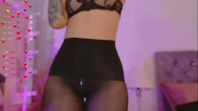 Image 4 of linda_caroline Stream on Chaturbate on 25 days ago