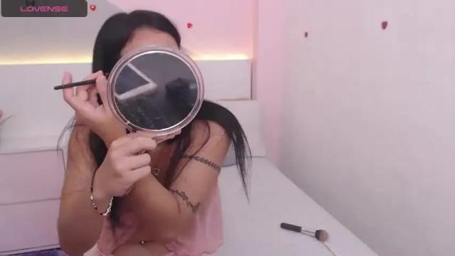 Image 2 of linda_juliana Stream on Chaturbate on 18 months ago