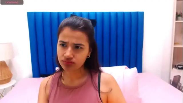 Image 2 of linda_mattel Stream on Chaturbate on 16 days ago