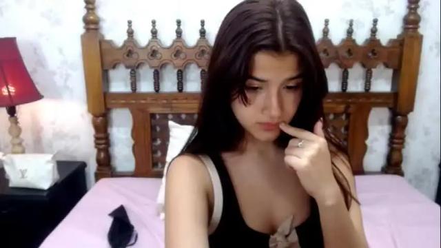 Image 7 of linda_mattel Stream on Chaturbate on 9 days ago