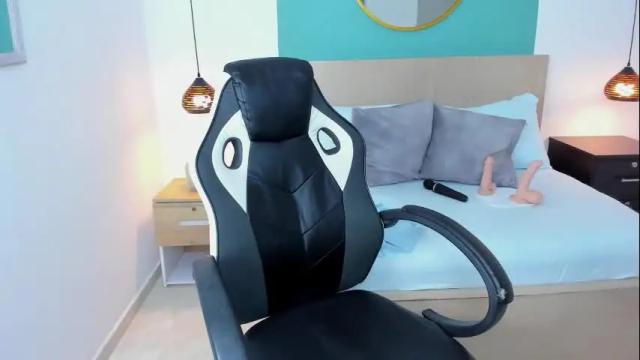 Image 12 of linda_rios_ Stream on Chaturbate on 19 days ago