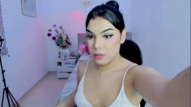 Image 4 of linda_zaam8386 Stream on Chaturbate on 25 days ago