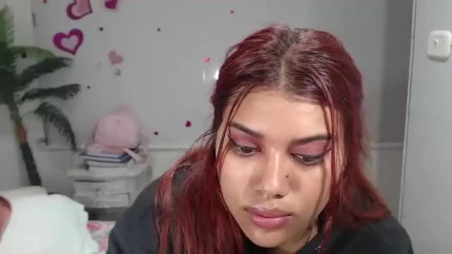 Image 10 of lindabreexlove Stream on Chaturbate on 12 months ago