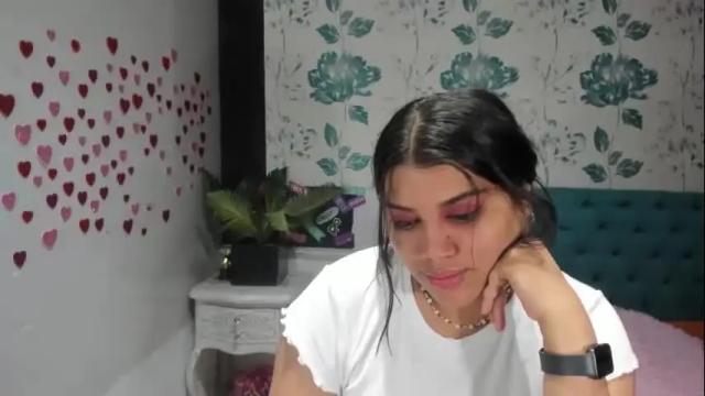 Thumbnail 1, lindabreexlove's Stream at Chaturbate, 1 day ago