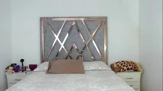 Image 2 of lindagoldsex Stream on Chaturbate on 2 months ago