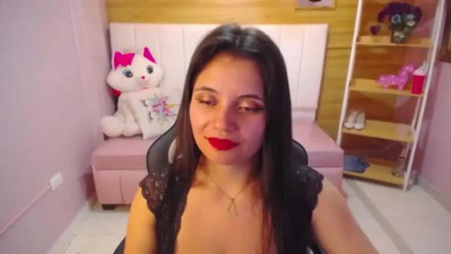 Image 4 of lindaliz_a Stream on Chaturbate on 13 months ago