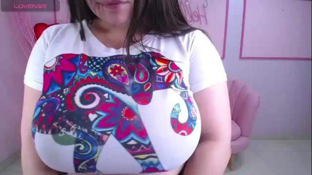 Image 4 of lindaliz_a Stream on Chaturbate on 18 days ago