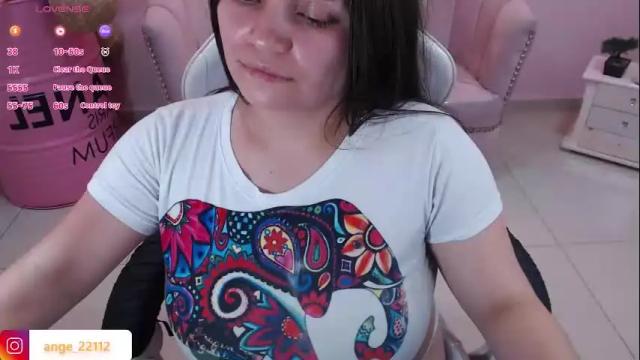 Image 10 of lindaliz_a Stream on Chaturbate on 7 months ago