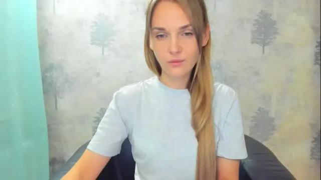 Image 7 of lindamurr Stream on Chaturbate on 13 months ago