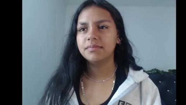 Image 3 of lindapussyxx Stream on Chaturbate on 22 months ago