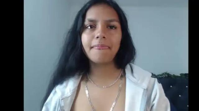 Image 4 of lindapussyxx Stream on Chaturbate on 22 months ago