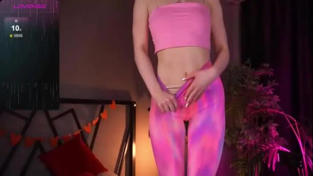 Image 6 of lindathacker Stream on Chaturbate on 1 month ago