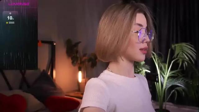 Thumbnail 2, lindathacker's Stream at Chaturbate, 1 month ago
