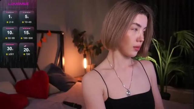 Image 10 of lindathacker Stream on Chaturbate on 1 month ago