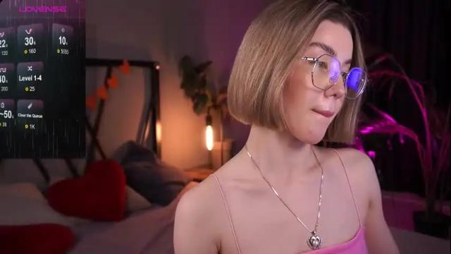 Image 6 of lindathacker Stream on Chaturbate on 1 month ago