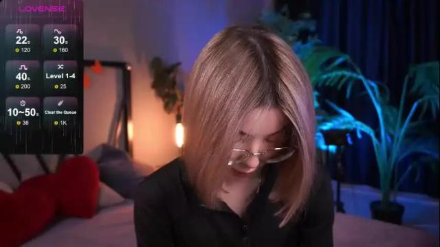 Image 12 of lindathacker Stream on Chaturbate on 1 month ago