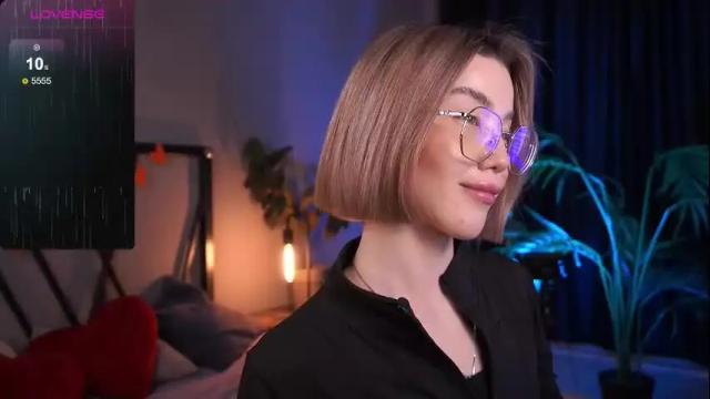 Image 2 of lindathacker Stream on Chaturbate on 1 month ago