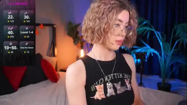 Image 6 of lindathacker Stream on Chaturbate on 25 days ago