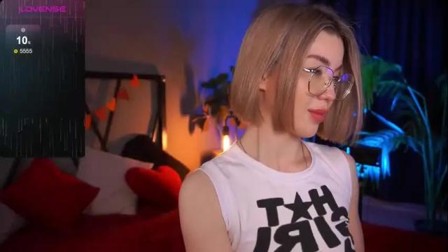 Image 6 of lindathacker Stream on Chaturbate on 10 days ago