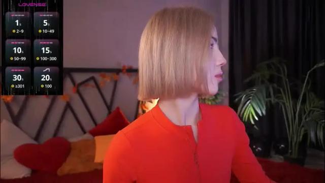 Image 10 of lindathacker Stream on Chaturbate on 19 days ago