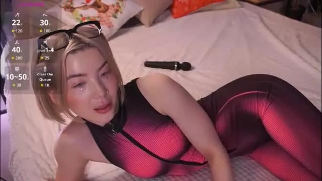 Image 3 of lindathacker Stream on Chaturbate on 22 days ago