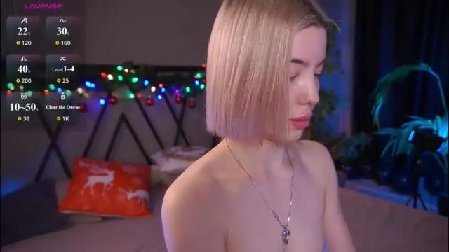 Image 11 of lindathacker Stream on Chaturbate on 15 days ago