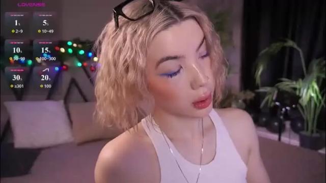 Image 10 of lindathacker Stream on Chaturbate on 12 days ago