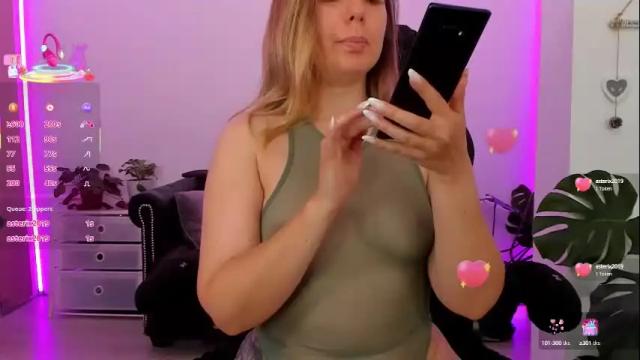 Image 11 of lindawhite_ Stream on Chaturbate on 7 days ago