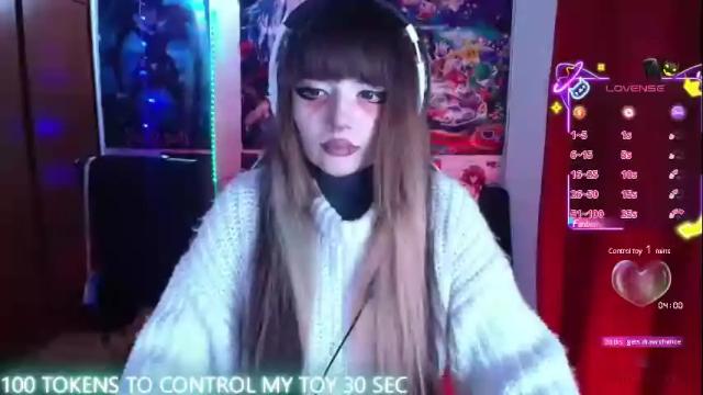 Image 2 of linddamortt Stream on Chaturbate on 1 month ago
