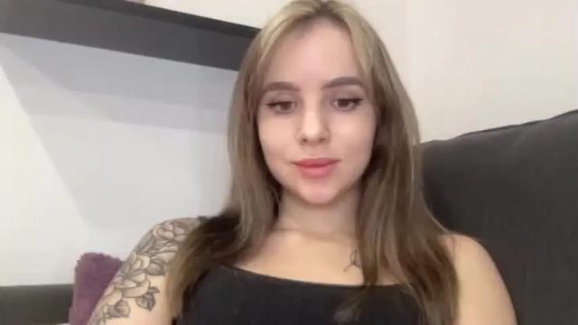 Image 2 of lindeyjoy Stream on Chaturbate on 17 months ago