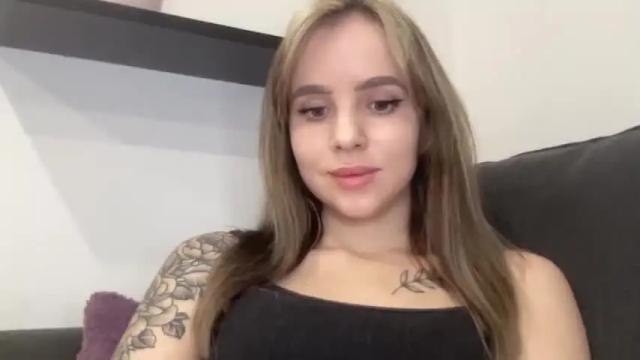 Image 3 of lindeyjoy Stream on Chaturbate on 17 months ago
