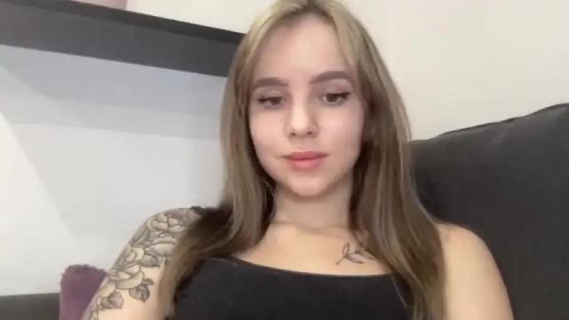 Thumbnail 2, lindeyjoy's Stream at Chaturbate, 17 months ago