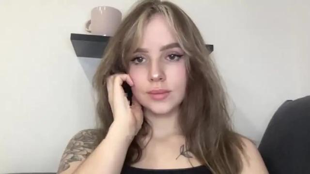 Image 2 of lindeyjoy Stream on Chaturbate on 17 months ago