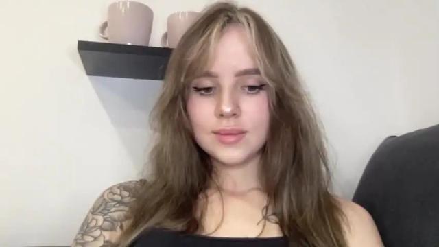 Image 7 of lindeyjoy Stream on Chaturbate on 17 months ago