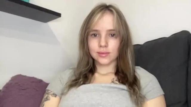 Image 6 of lindeyjoy Stream on Chaturbate on 17 months ago