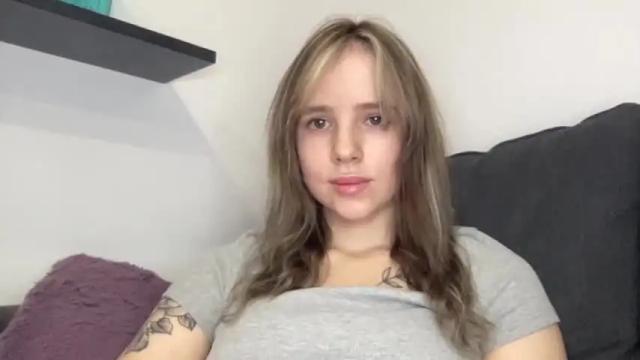 Image 7 of lindeyjoy Stream on Chaturbate on 17 months ago