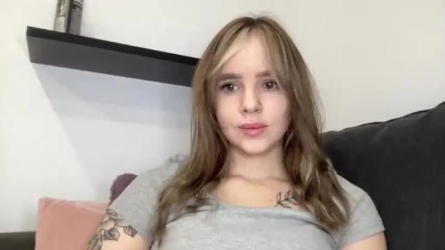 Image 3 of lindeyjoy Stream on Chaturbate on 17 months ago
