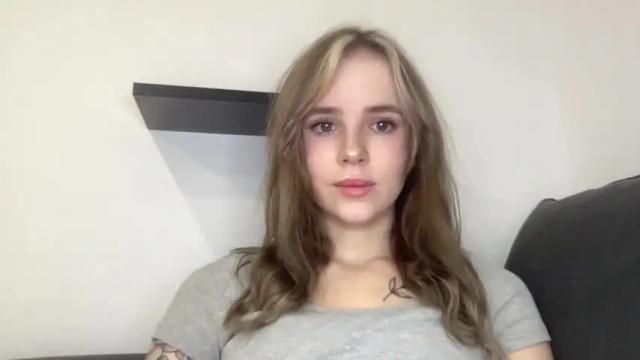 Image 2 of lindeyjoy Stream on Chaturbate on 16 months ago