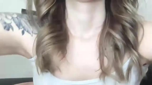 Image 4 of lindeyjoy Stream on Chaturbate on 16 months ago
