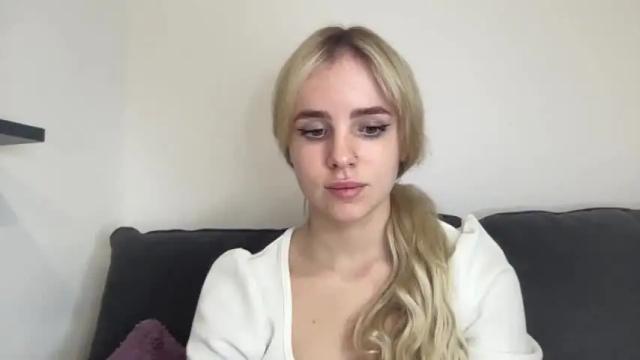 Image 3 of lindeyjoy Stream on Chaturbate on 15 months ago