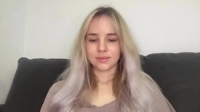 Image 11 of lindeyjoy Stream on Chaturbate on 15 months ago