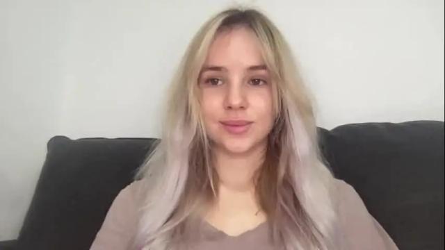 Image 2 of lindeyjoy Stream on Chaturbate on 15 months ago