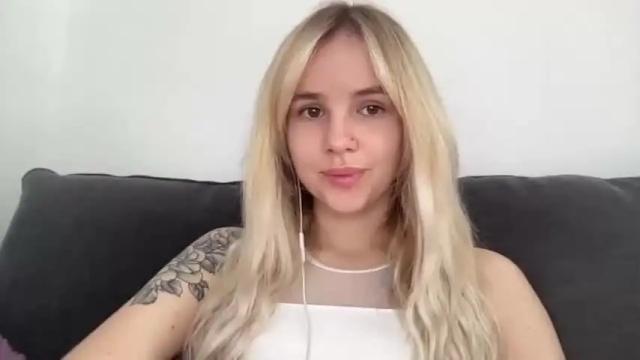 Thumbnail 1, lindeyjoy's Stream at Chaturbate, 15 months ago