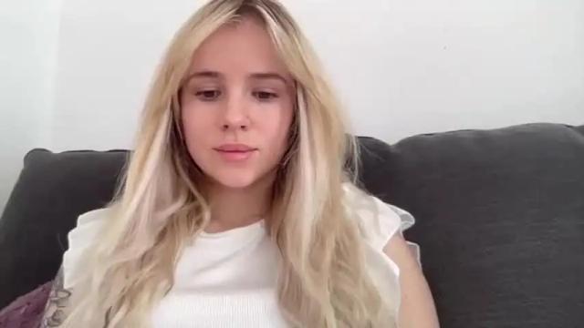 Image 10 of lindeyjoy Stream on Chaturbate on 14 months ago