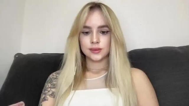Image 7 of lindeyjoy Stream on Chaturbate on 14 months ago