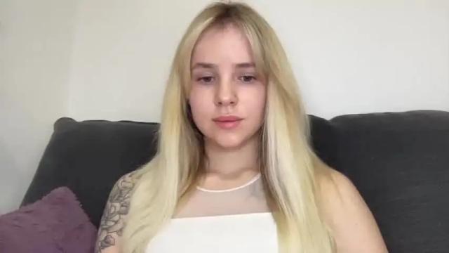 Image 12 of lindeyjoy Stream on Chaturbate on 14 months ago
