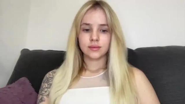 Image 8 of lindeyjoy Stream on Chaturbate on 14 months ago