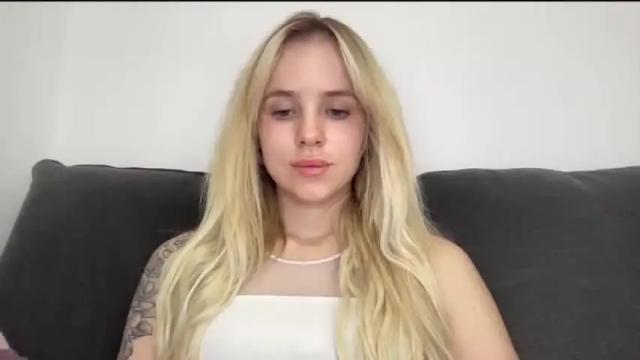 Image 11 of lindeyjoy Stream on Chaturbate on 14 months ago